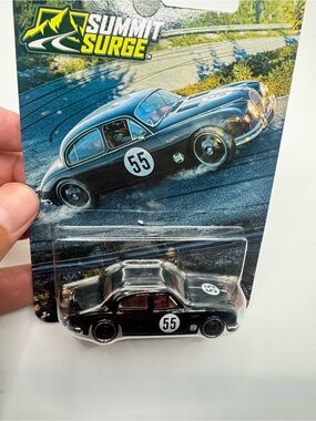 Hot Wheels Silver Series Summit Surge Jaguar MK1 Diecast 1:64 Scale #4/5 New